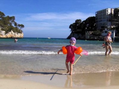 Familienreise Urlaub Kleinkinder Mallorca Balearen Strandurlaub