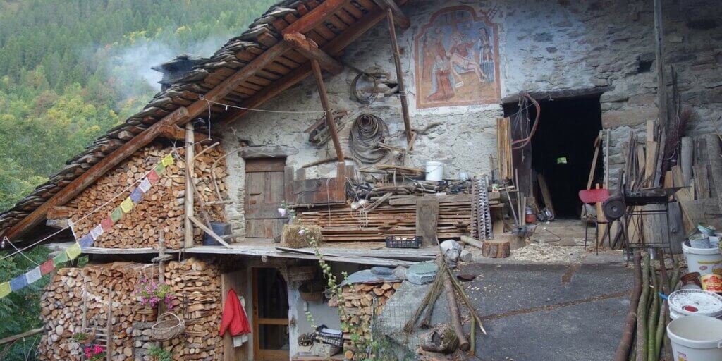 Uriges Haus im Piemont in Italien