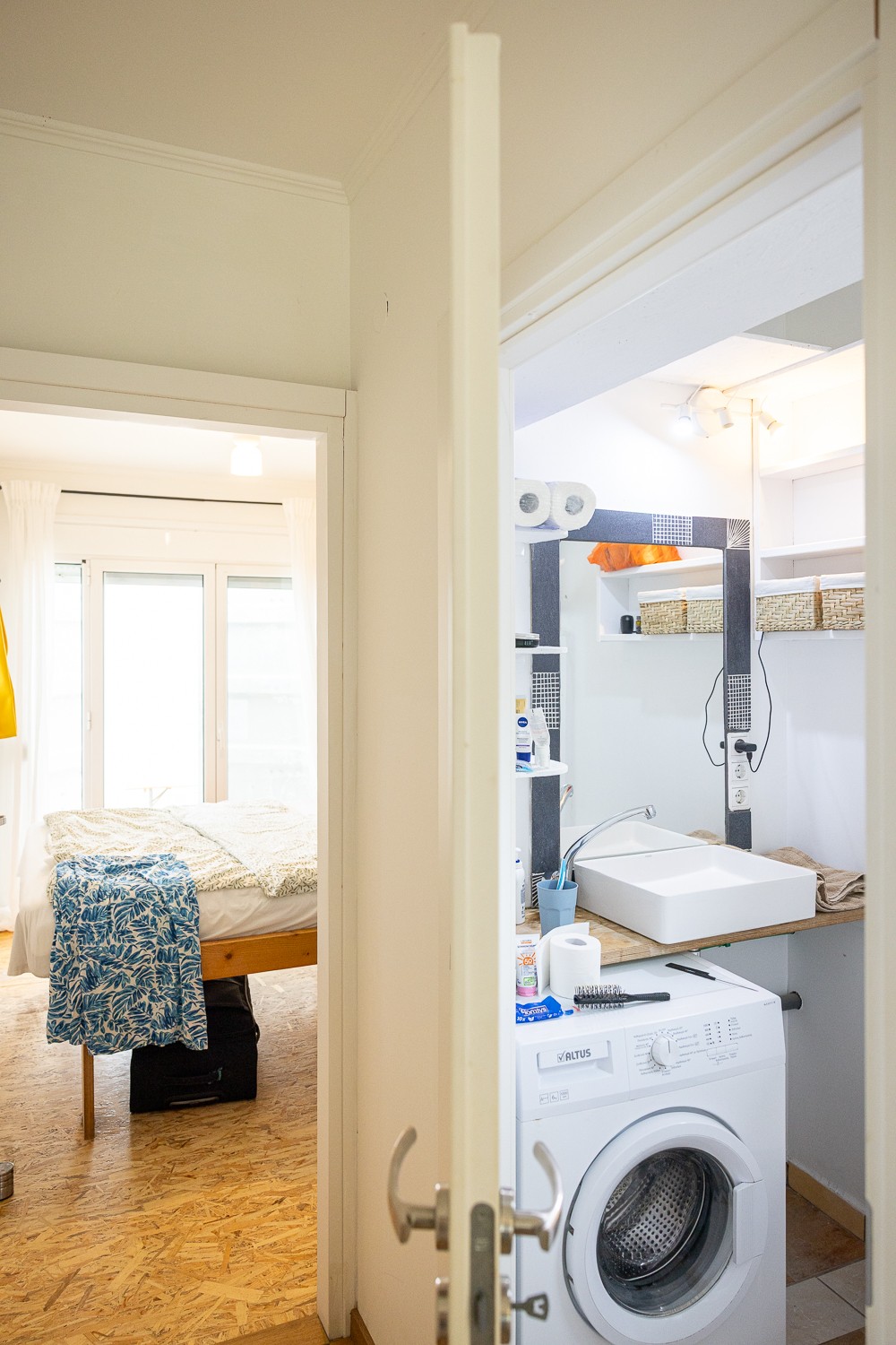 Strandkaj�te Bad und Schlafzimmer