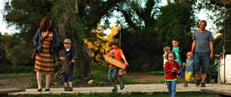 ᐅ Honigtal auf Korfu: Alternativer Familienurlaub mit Kindern