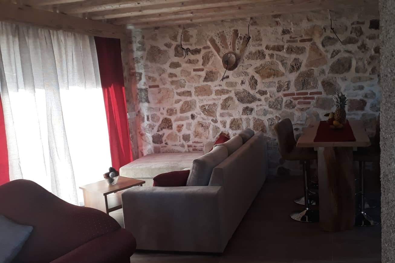 Wohnbereich im Ferienhaus Kostas