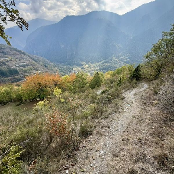 Piemont Valle Maira: Wandern ohne Gep�ck f�r Genie�er