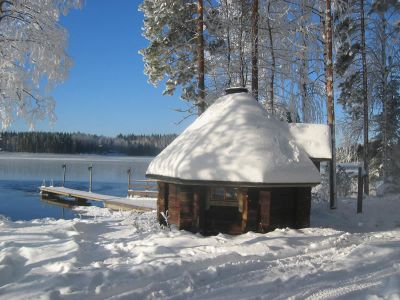 Winterurlaub Grillhütte Haikola im finnischen Winter