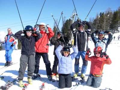 Gemeinsam macht das Skifahren viel mehr Spa