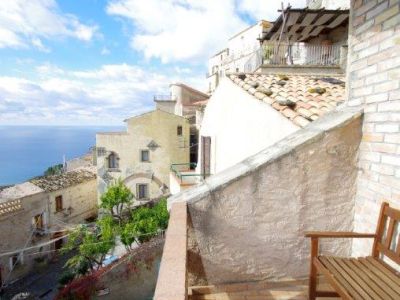 Kalabrien Italien Albergo Diffuso Balkon mit Meerblick