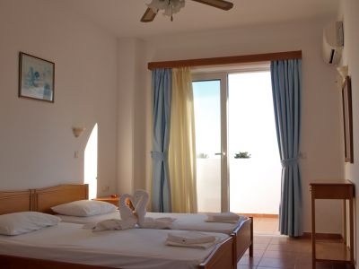 Schlafzimmer im Appartement Eristos Beach