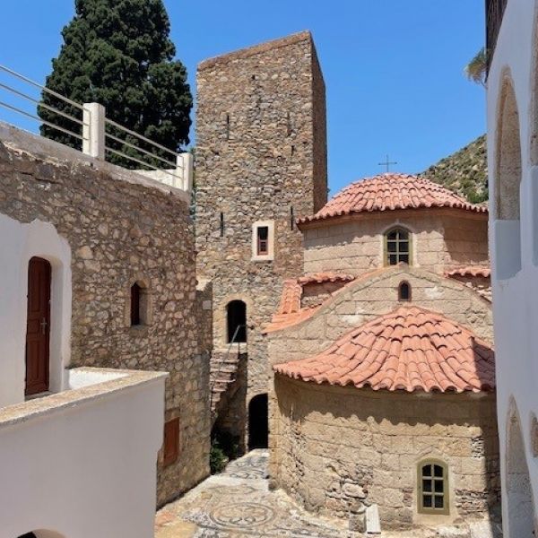 Tilos: Urlaub im Strandhotel, gis