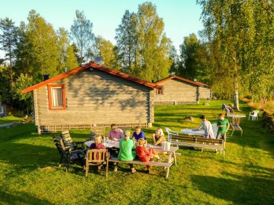 Familienurlaub in Holzhütten in Schweden