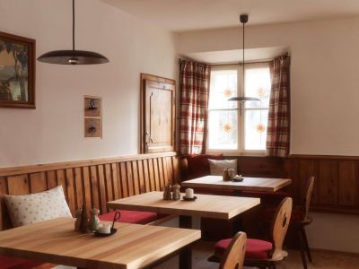 familienurlaub oesterreich tirol familienhotel skifahren wandern