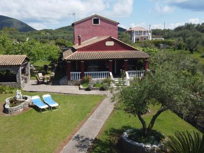 Auenansicht Ferienhaus Villa Platani auf Korfu