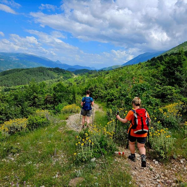 Wandern im verborgenen Zagoria-Tal in Albaniens Sden