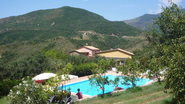 bio-agriturismo cilento mit pool