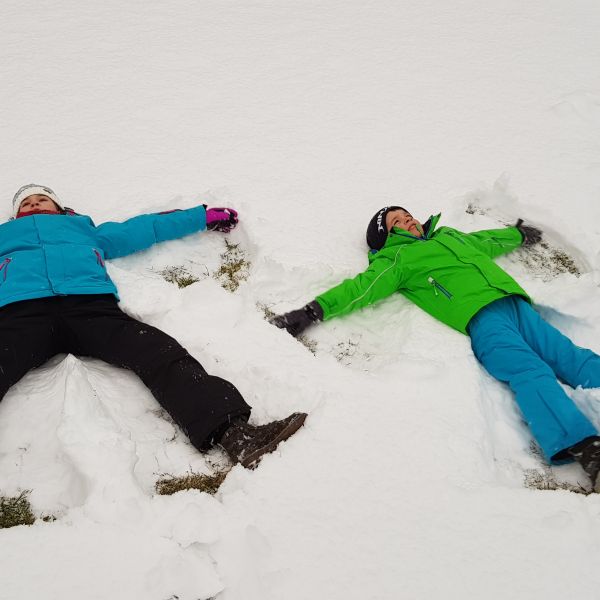 Familien-Winterurlaub ber Silvester in Tirol: Schneevergngen Kitzbheler Alpen