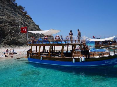 Familienreise Strand Türkei Bootsausflug