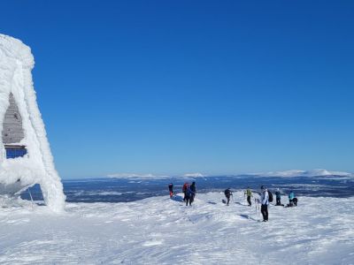 Eiskunst Schneegebilde Familienreise Winterurlaub Schweden