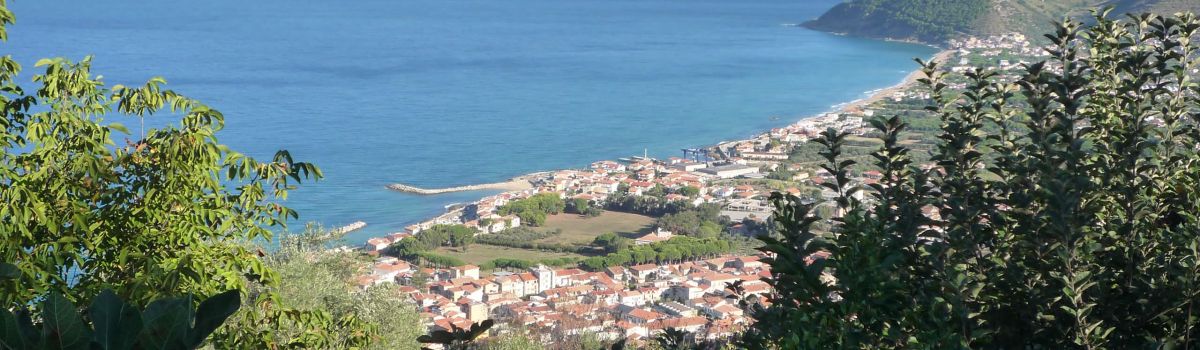 wandern cilento kueste meer castellabate blick