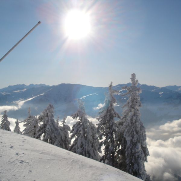 Familien-Winterurlaub ber Silvester in Tirol: Schneevergngen Kitzbheler Alpen