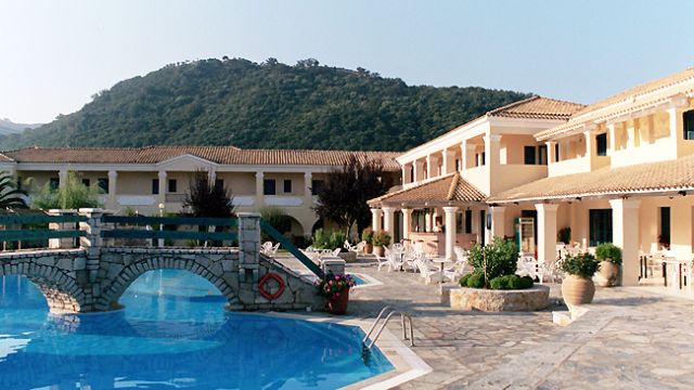 Hotel epirus thesprotia pool restaurant