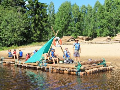 familienabenteuer schweden kanufahrt kindern see