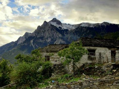 Sdalbanien Bergdorf Trekking 