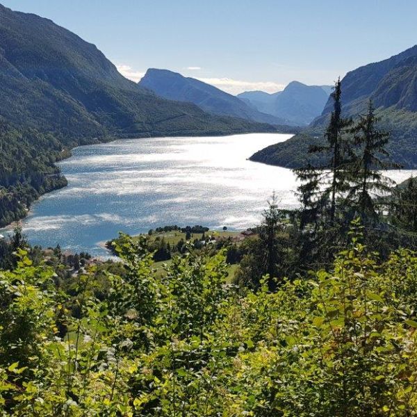 Wandern von Sdtirol zum Gardasee - ohne Gepck durch die Alpen