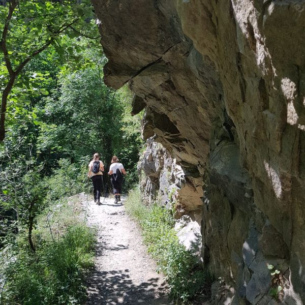 Familien-Abenteuercamp in den Pyrenen - Frankreich