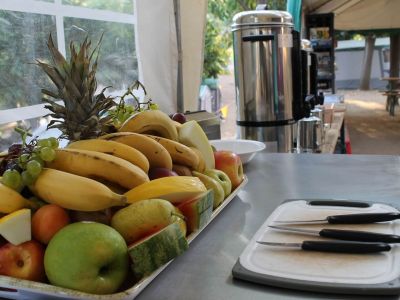 familiencamp buffet frisches obst 