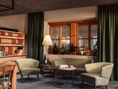 familienurlaub oesterreich tirol familienhotel skifahren wandern