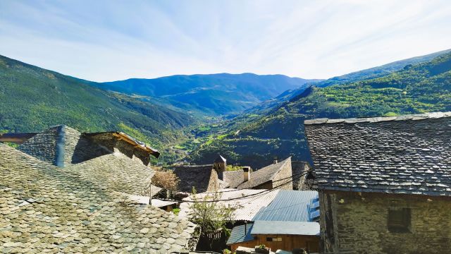 wandern ohne gepaeck pyrenen spanien katalonien