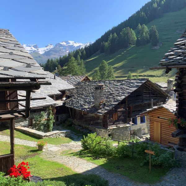 Genusswandern ohne Gepck in den Bergen des Val dAyas - Aostatal
