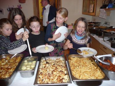 Abendessen Ski Familienreise Kleinwalsertal