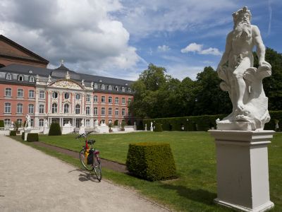 moselsteig wandern trier schloss