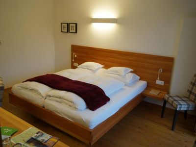 Doppelzimmer Doppelbett Viersterne Hotel sterreich, Familienzimmer