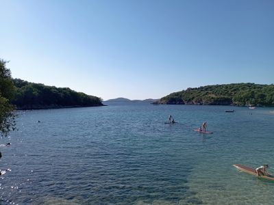 SUP am Strand von Agia Paraskevi