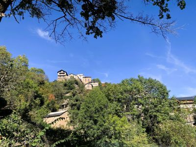 pyrenen wanderung bergdorf olp