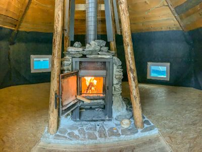 wildniscamp tipi mit ofen