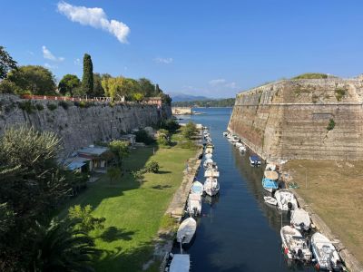 Kanal bei alter Festung Korfu