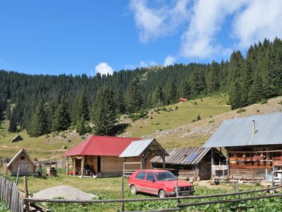 individuelle etappenwanderung montenegro 