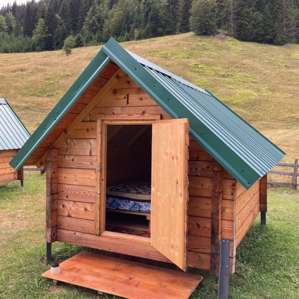 Wandern ohne Gepck in Montenegro: von Alm zu Alm im Nationalpark Bjelasica/Mokra Gebirge 