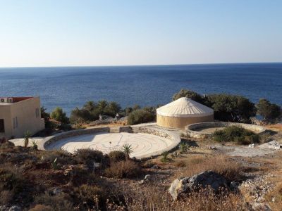 Blick Lage Hotel Souda Mare in Kreta für Familienurlaub