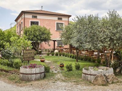 Agriturismo mit Restaurant Süd Italien Ferienwohnung