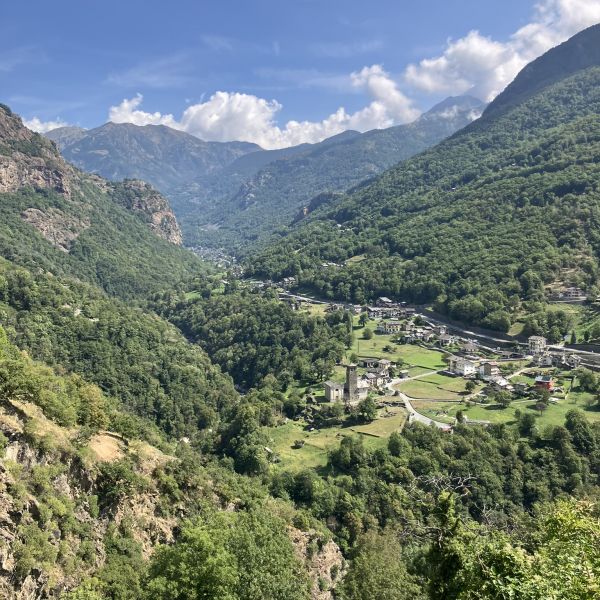 Bergwandern ohne Gepck im Valle del Lys - Aostatal