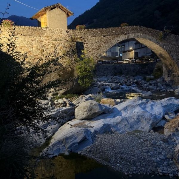 Bergwandern ohne Gepck im Valle del Lys - Aostatal
