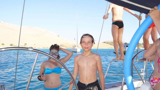 sommerurlaub am mittelmeer naturnaher urlaub auf einer segelyacht