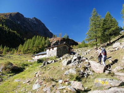 wandern in etappen aostatal ayas tal monte rosa