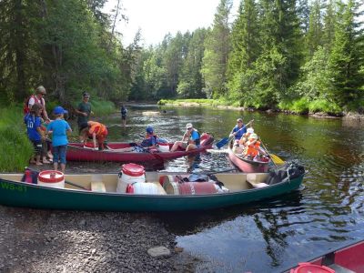 abenteuerurlaub familien schweden kanu seen