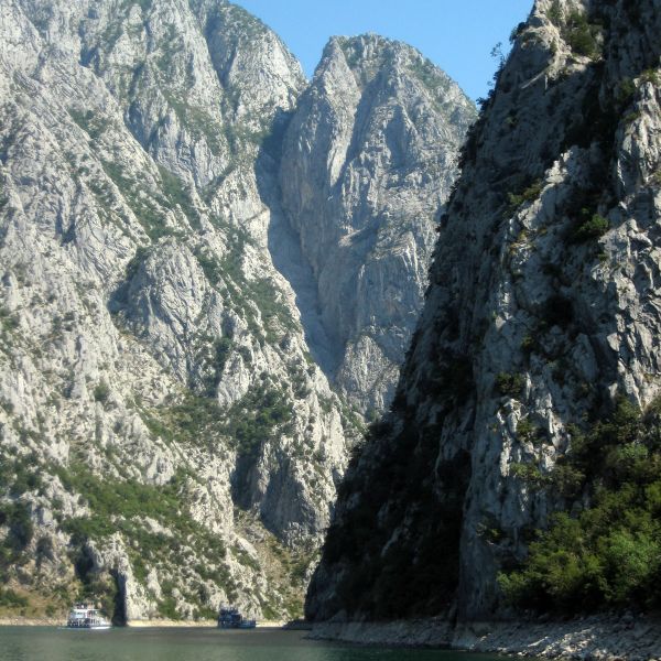 Bergwandern in den Albanischen Alpen 