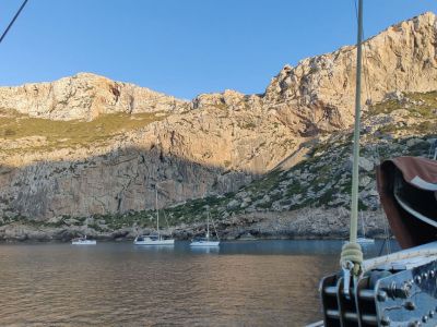 Segelyacht in Bucht beim exclusiv Trn