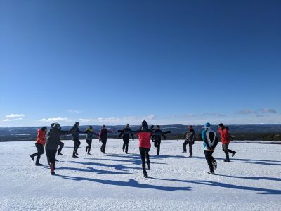 Balancebung Outdoors Familienreise Winterurlaub Schweden