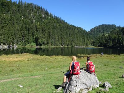 wandern mit gepaecktransport rast